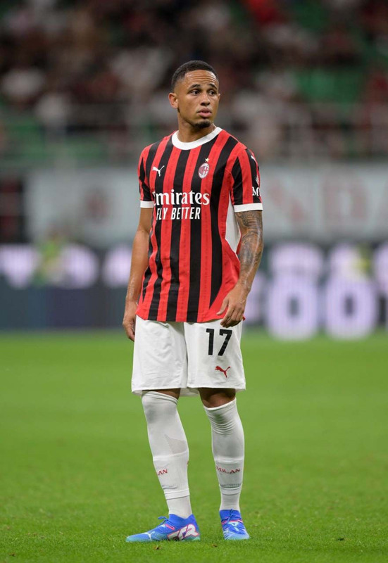 Fenerbahçe transfere hız verdi! 15.5 milyon euroluk yıldıza kanca takıldı! Transfer şartları soruldu! - Resim: 5