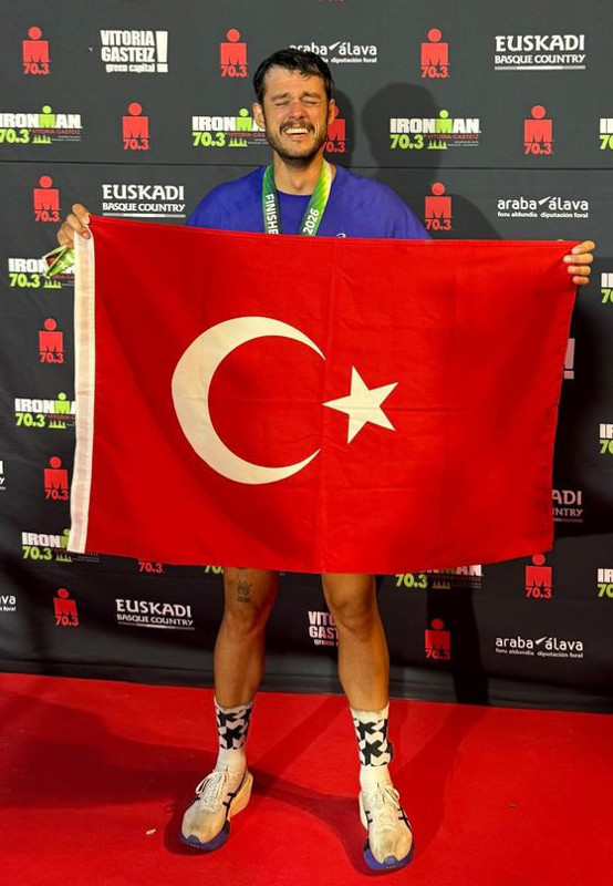 Orkun Işıtmak, dünyaca ünlü Ironman parkurunu 13 saat 30 dakikada tamamladı! Mola bile vermedi, altına işedi - Resim: 5