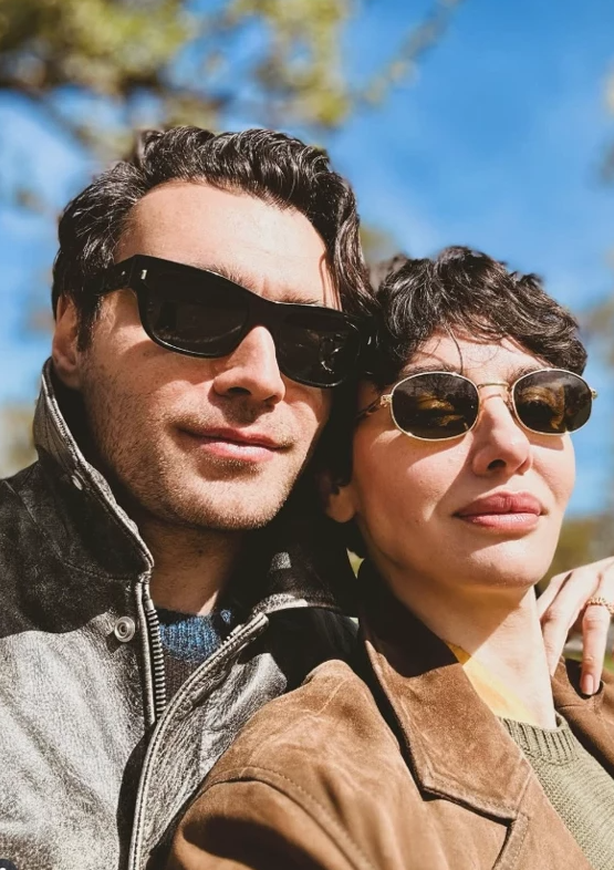 Birce Akalay ve Hakan Kurtaş romantik kareleriyle sosyal medyayı salladı - Resim: 2