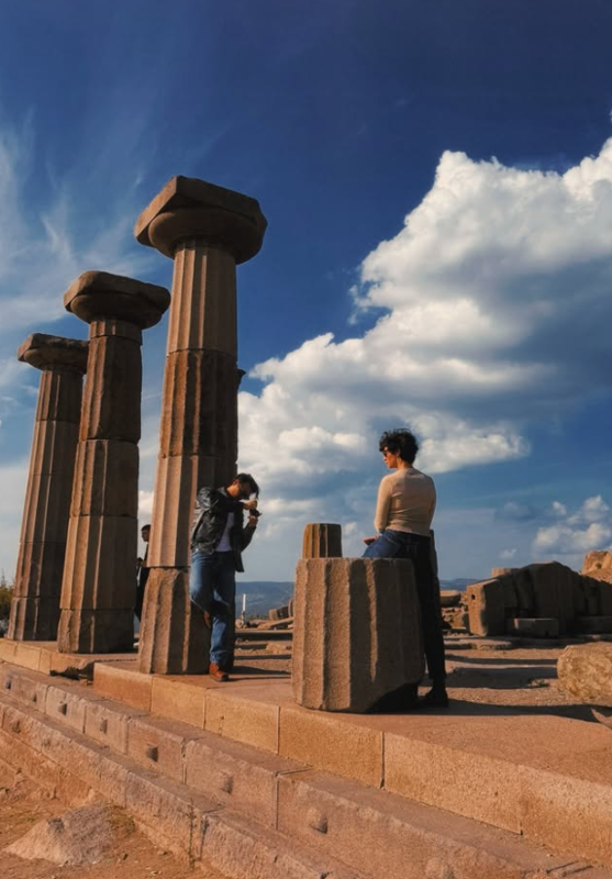 Birce Akalay ve Hakan Kurtaş romantik kareleriyle sosyal medyayı salladı - Resim: 5