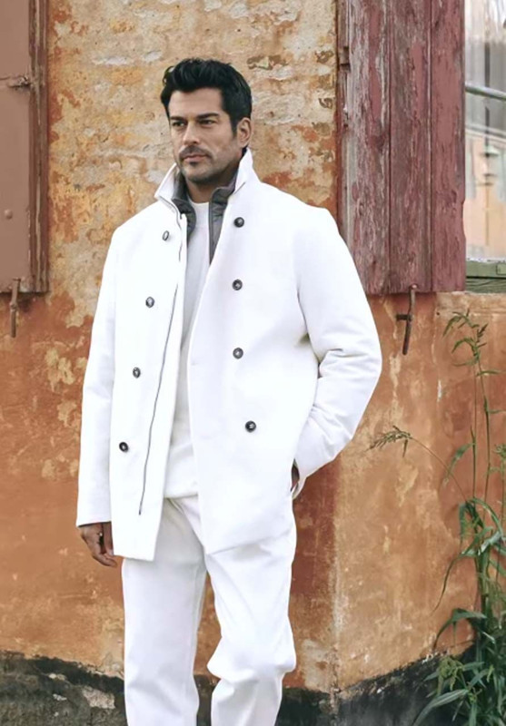 150 milyon TL’ye 30 ev aldığı iddia edilmişti! Burak Özçivit’ten açıklama geldi! - Resim: 6