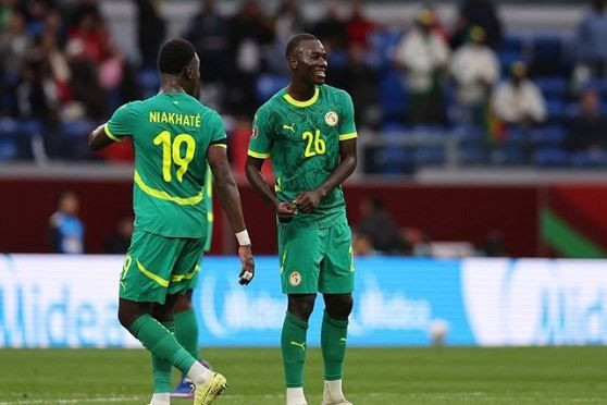 Galatasaray takımı uçuracak o ismi istiyor! Piyasayı sallayan 40 milyon euro talebi - Resim: 11