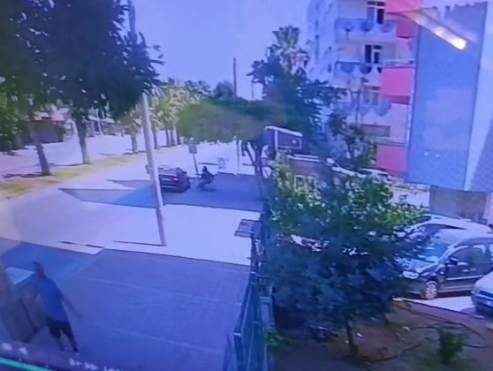 6 kadın tarafından hem dövüldü hem soyuldu! Yetmedi tehdit edildi: Madde dökeriz, tarayıp geçeriz - Resim : 1