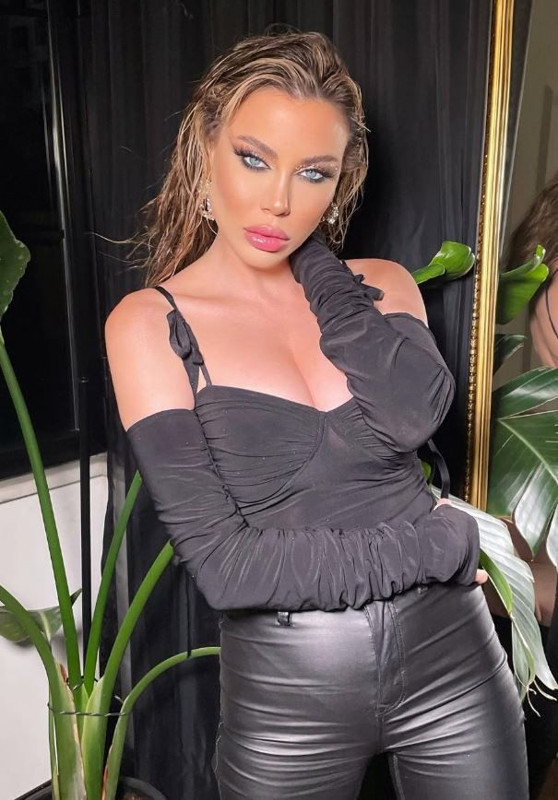 Bilal Hancı'nın eski eşi Esin Çepni açtı ağzını yumdu gözünü! "Eskort getirip ev tuttu" - Resim: 6