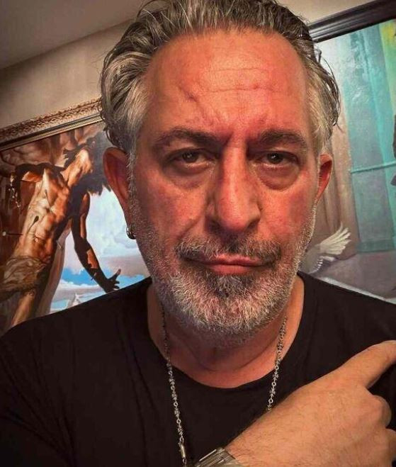 Kalp krizi geçirmişti! Cem Yılmaz'dan sağlık durumu hakkında açıklama geldi: Dün kötü bir ağrı sağlandı göğsüme - Resim : 1