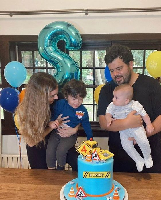 Eser Yenenler ve Berfu Yenenler çiftinin oğlu Kuzey 2 yaşına bastı - Resim: 1