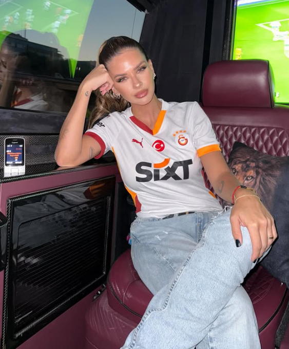 Mauro Icardi’den sevgilisi China Suarez’e özel hediye! Fiyatı dudak uçuklattı - Resim: 3