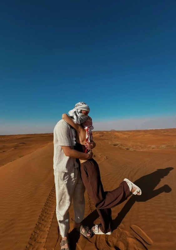 Aşkı için annesine karşı çıkmıştı! Ünlü futbolcu Enis Destan ve eşi Dubai'de aşk tazeledi - Resim: 5