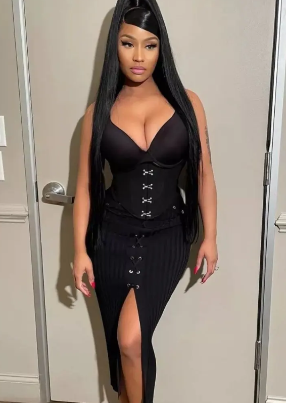 Soyunma odasında neler yaşandı? Nicki Minaj hakkında korkunç iddia - Resim: 4