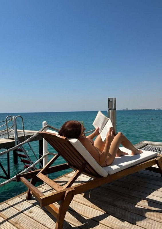 Gizem Güneş'ten cesur tatil paylaşımı! Bikinili pozları olay yarattı - Resim: 3