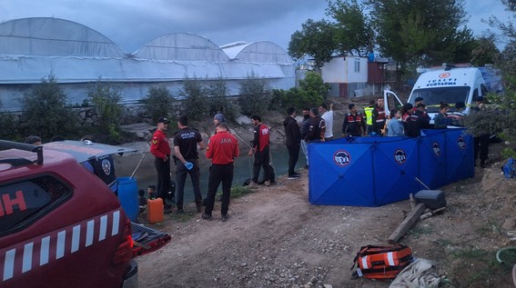 Günlerdir kayıp olarak aranıyordu! 13 yaşındaki Sefa'dan acı haber - Resim : 1