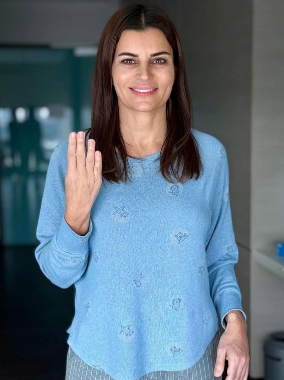 Kanserle mücadele ettiğini duyurmuştu! Ünlü sunucu Ece Vahapoğlu'dan sağlık durumuna ilişkin yeni açıklama - Resim: 6