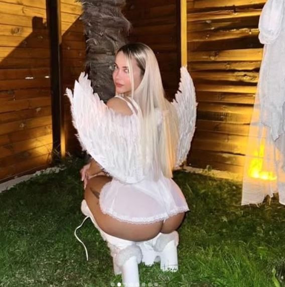En çok kazanan Türk OnlyFans fenomenleri arasındaydı! Gizem Bağdaçiçek'in kırmızı bikinili pozları takipçilerinin yüreğini hoplattı - Resim: 47