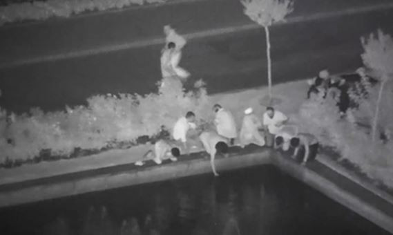 Darbecilere Saraçhane'deki İBB binasında nasıl 'dur' dendi? Hayri Baraçlı’nın 15 Temmuz gecesi verdiği tarihi karar! Bu görüntüler ilk kez tv100'de - Resim : 1