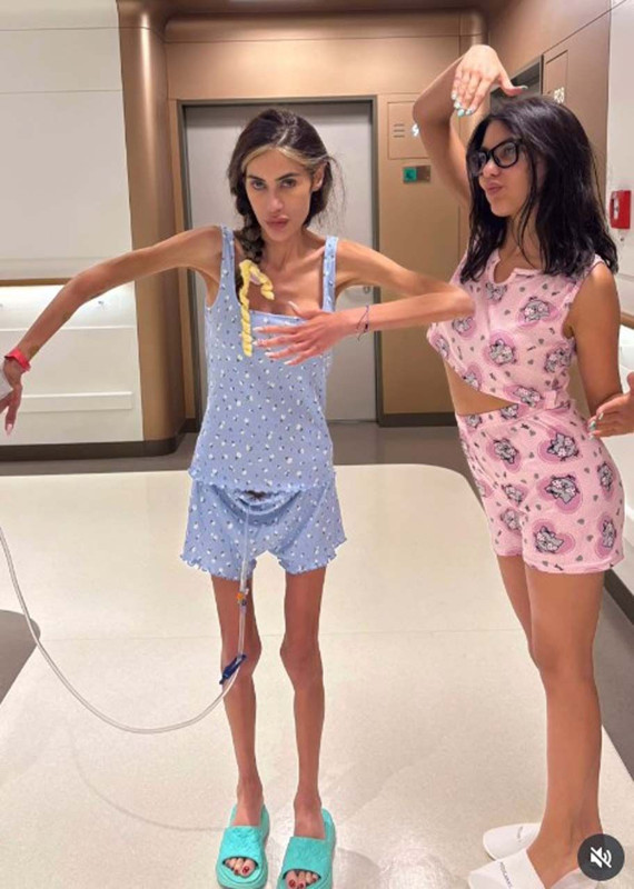 29 kiloya kadar düşmüştü! Bahar Candan, Nihal Candan’ın son halini paylaştı: “Ablamdan uzak durun” - Resim: 6