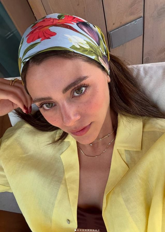 Sıla Türkoğlu'ndan nefes kesen tatil pozları! Plaj pozlarıyla sosyal medyayı salladı - Resim: 4