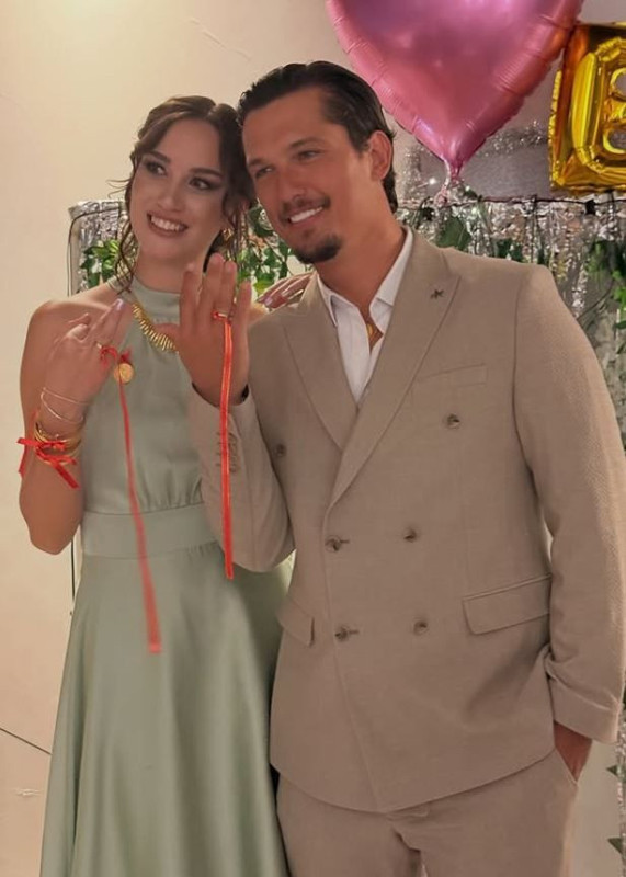 Lenf kanseriyle mücadele etmişti! Ünlü oyuncu Boğaç Aksoy'dan müjdeli haber geldi! Evlilik yolunda ilk adımı attı - Resim: 5