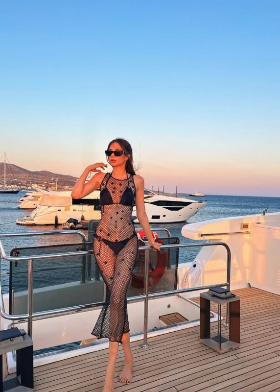 Deren Talu Bodrum tatilinden paylaştı! Leopar desenli mayosuyla pozlar verdi, fit vücudu dikkat çekti - Resim: 2