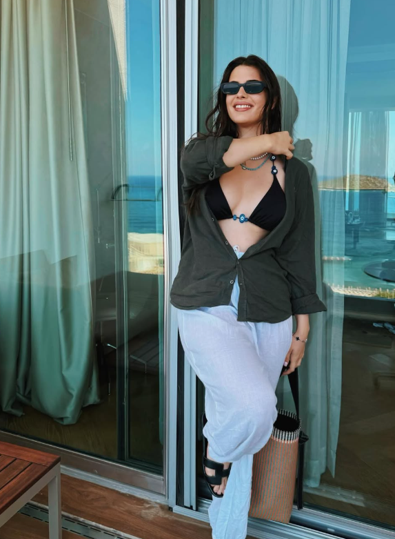 Gizemli aşk merak konusu oldu! Derin Talu yeni sevgilisiyle pozlarını paylaştı - Resim: 2