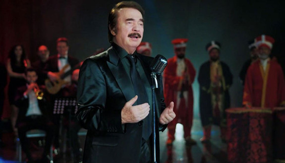 Orhan Gencebay hastaneye kaldırıldı