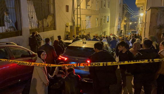 Apartman girişinde dehşet! Baldızını öldürüp yaşamına son verdi!