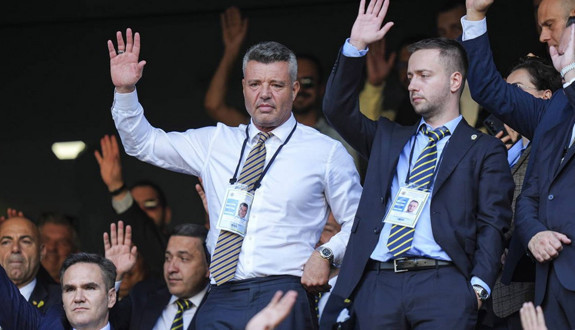 Süper Lig'de yılın transferi geliyor! Dünyaca ünlü golcüden Saran'a mesaj