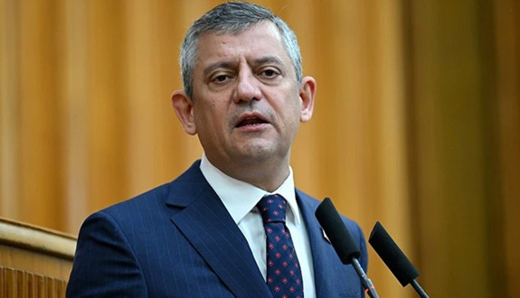 Sinan Burhan'dan bomba kulis: "Yeni parti için teklifler gitti! Üç seçenek var"