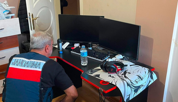 Kredi kartlarına otomatik test tuzağı! MİT devreye girdi! 3 şüpheli yakalandı