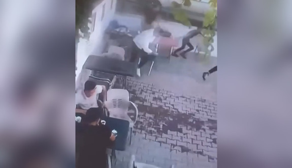 Malatya'da 5 şiddetinde deprem! O anlar görüntülendi