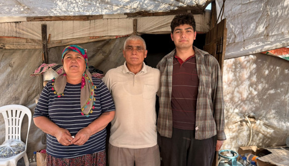 Ne telefon kullandı ne sosyal medya! Naylon çadırdan Hacettepe Tıp Fakültesi'ne: 'O kendi imkanlarını oluşturdu'