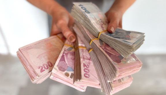 FAİZSİZ KREDİ KAMPANYALARI EKİMDE YENİLENDİ! Yeni müşterilere 125 bin TL'ye kadar finansman! Hangi banka ne kadar veriyor?