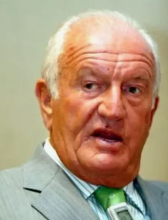 Fenerbahçe'nin eski başkanının oğlundan kötü haber! Beyin kanaması geçirdi - Resim: 7