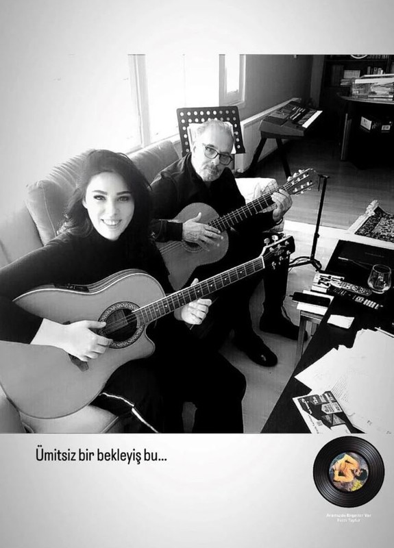 Arabeskin efsane ismi Ferdi Tayfur'un kızı Tuğçe Tayfur'dan yürek sızlatan paylaşım! Ümitsiz bir bekleyiş bu" - Resim: 3