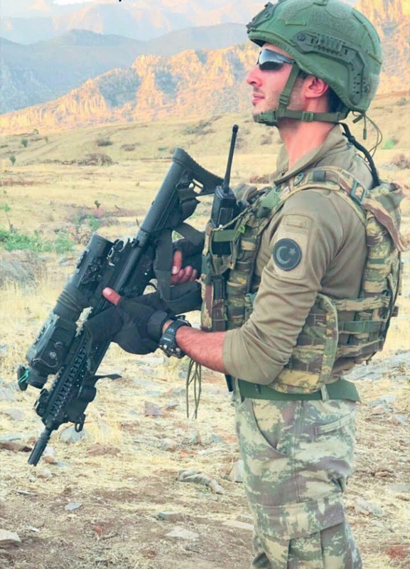 Balıkesir'de cezaevi firarisi dehşet saçtı! Polislerle çatıştı… Uzman Çavuş'u öldürdü! Çok sayıda ölü ve yaralı var - Resim: 8