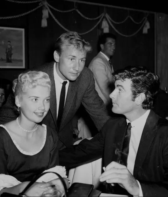 Bir dönem ekranlara damga vurmuştu! Efsane oyuncu hayatını kaybetti - Resim: 5