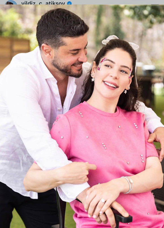 Yıldız Çağrı Atiksoy’dan Berk Oktay’a aşk dolu sözler! Bir fotoğrafla haykırdı - Resim: 2
