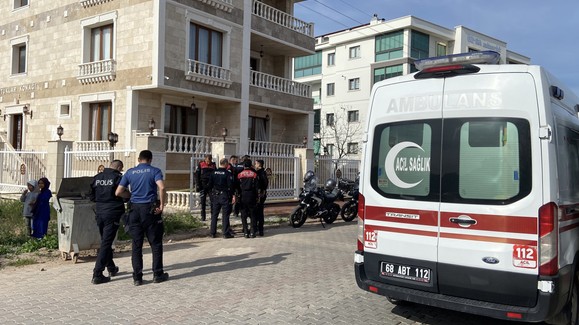 Emekli astsubay dehşet saçtı! Önce karısını, sonra kendini vurdu - Resim : 1