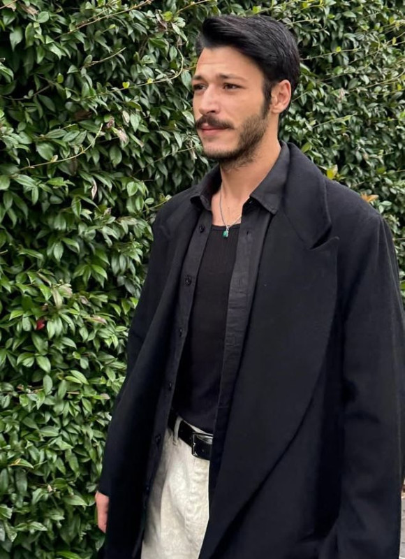 Kubilay Aka'dan nostaljik paylaşım! O kareye sevgilisi Hafsanur Sancaktutan kayıtsız kalamadı - Resim: 3