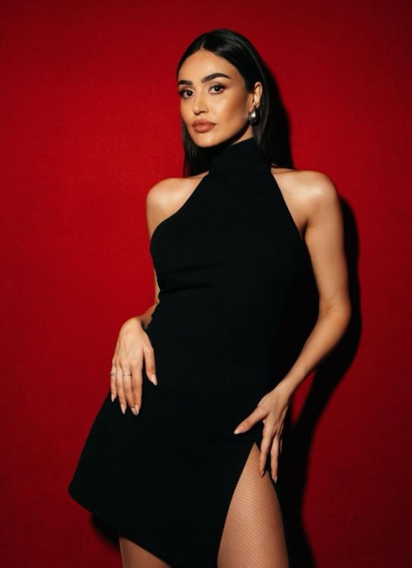 Elif Buse Doğan'dan şoke eden taciz itirafı! "Zor şeyler yaşadım" diyerek anlattı - Resim: 2