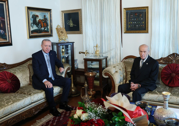 Ankara'da kritik zirve! Erdoğan - Bahçeli görüşmesi sona erdi - Resim : 1