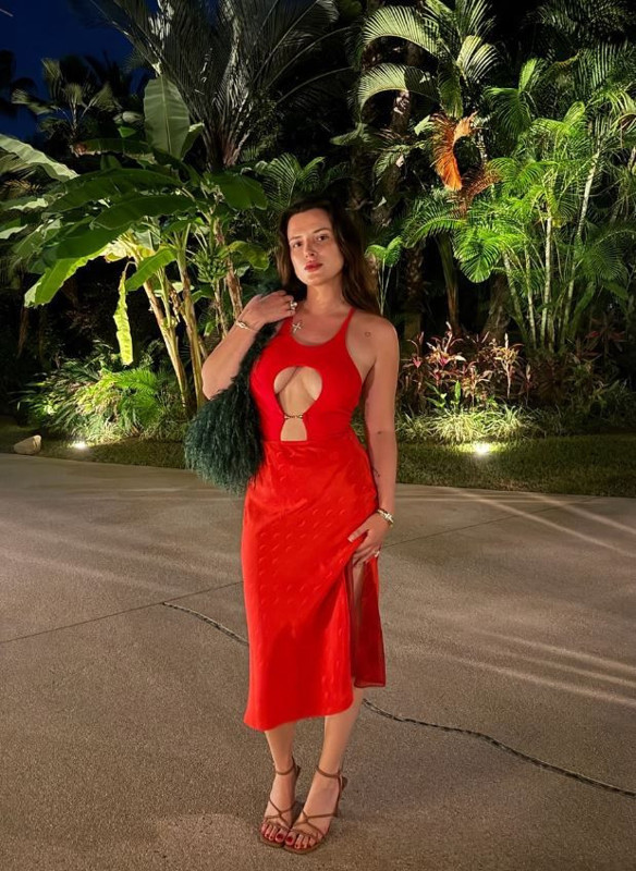 Hollywood’u sarsan itiraf! Bella Thorne yıllar sonra açıkladı! "6 yaşından 14 yaşına kadar istismara uğradım" - Resim: 3