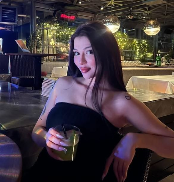 Ünlü OnlyFans fenomeni cerhawk, bugüne kadar kendisine yapılan en ilginç teklifi açıkladı: Karşılığında çok yüksek bir meblağ aldım - Resim: 22
