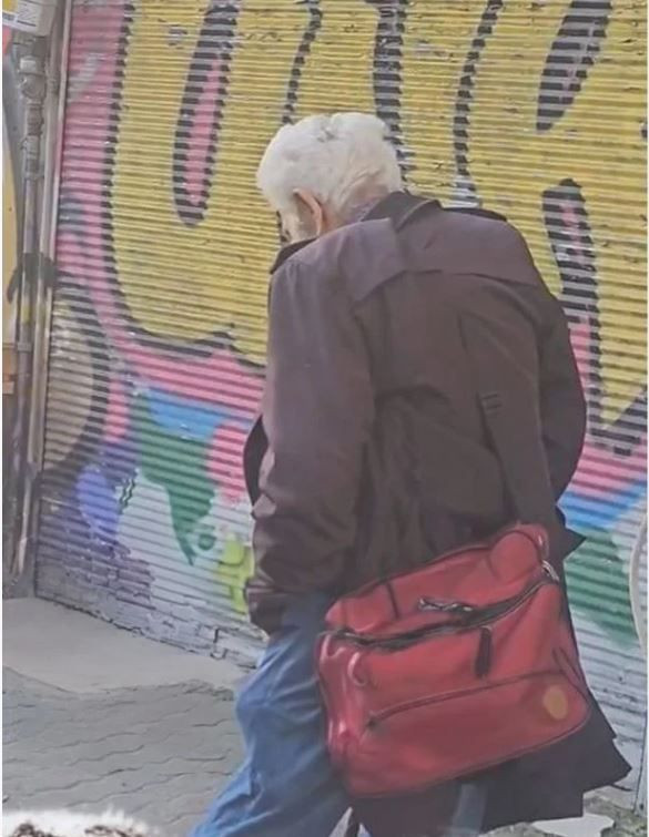 Yeşilçam'ın efsane ismi İhsan Gedik son haliyle sevenlerini üzdü! Geçim mücadelesi veriyor - Resim: 5