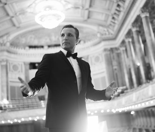 Rafet El Roman aşkını itiraf etti! "15 yaşımdan beri kalbimde hep biri vardı" diyerek açıkladı - Resim: 1