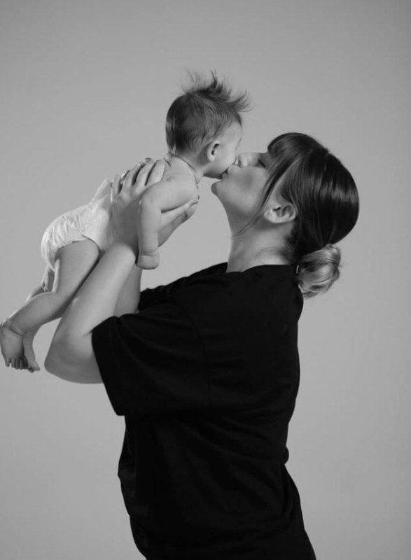 Gizem Karaca'nın minik kızı 4 aylık oldu! Leyla Yaz'ın son hali yoğun ilgi gördü - Resim: 5