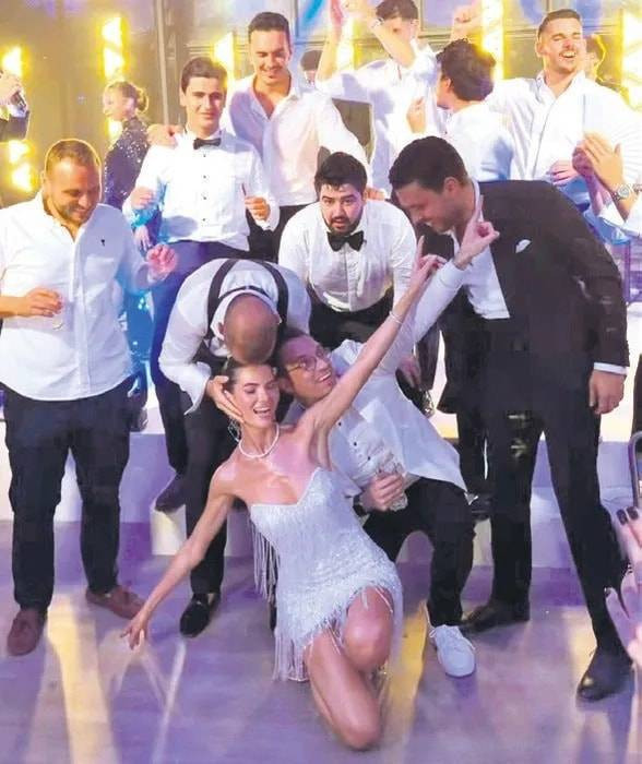 'Döner Kralı'ndan 165 milyonluk düğün! Kutlamalar 3 gün sürdü - Resim : 1