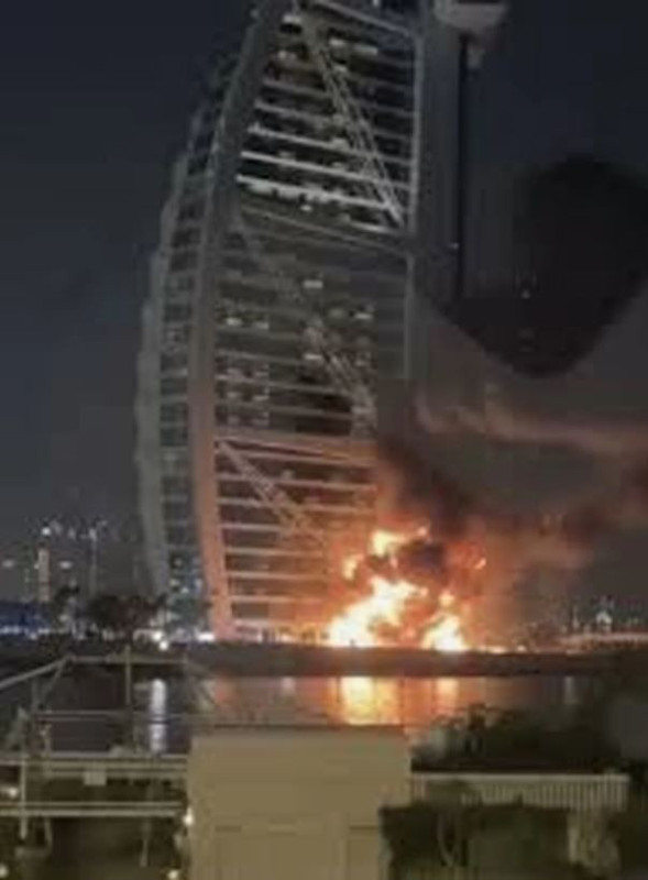 İran füzesi lüks otele isabet etti! Ünlü isimler Dubai'de hapsoldu! - Resim: 2