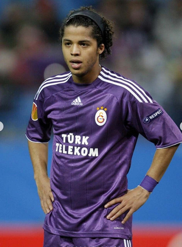 Eski Galatasaraylı yıldız petrol zengini oldu! Kazandığı para dudak uçuklattı - Resim: 4