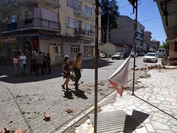 Tahmini yine tuttu! Türkiye’yi uyarmıştı - Resim: 17