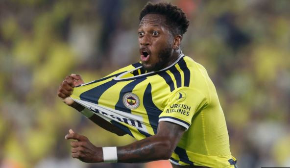 Fenerbahçe'de ilk ayrılık Kante olmadı! Gidecek yıldızın menajeri İstanbul'da - Resim : 1